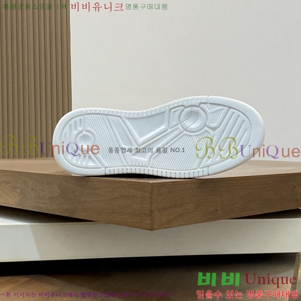 ���� ���ڷ� ��ġ�ڸ� ����Ŀ�� BB5580110