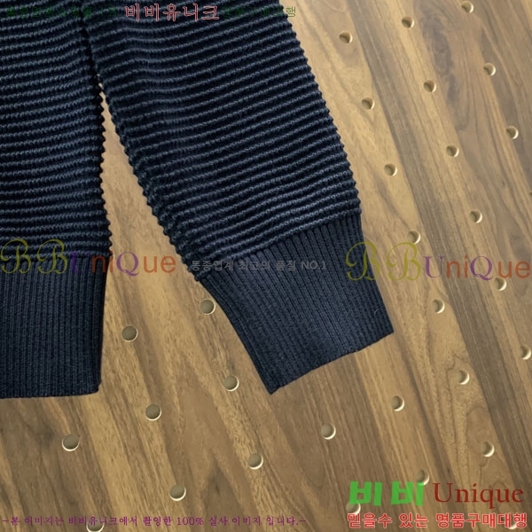 ���� �̿�̿� ������ MI64774-1