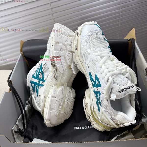 �߷��þư� NEW Runner ����Ŀ�� 56BL2622510-12