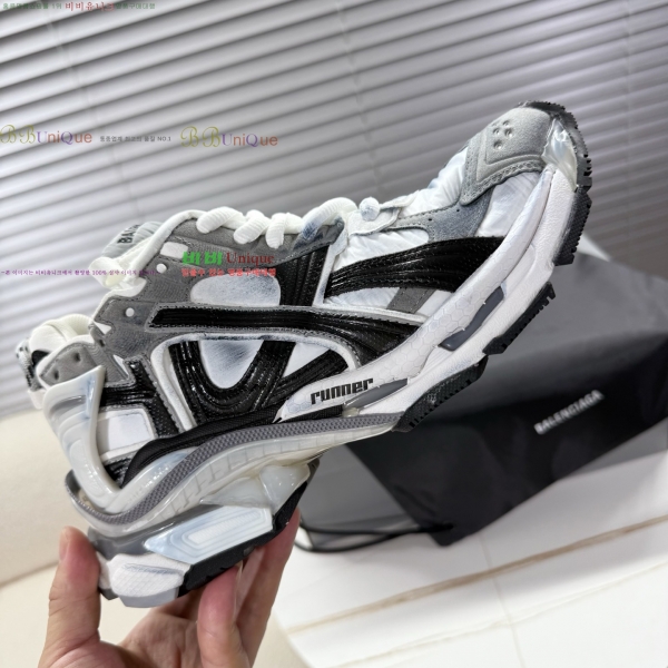 �߷��þư� NEW Runner ����Ŀ�� 56BL2622510-2