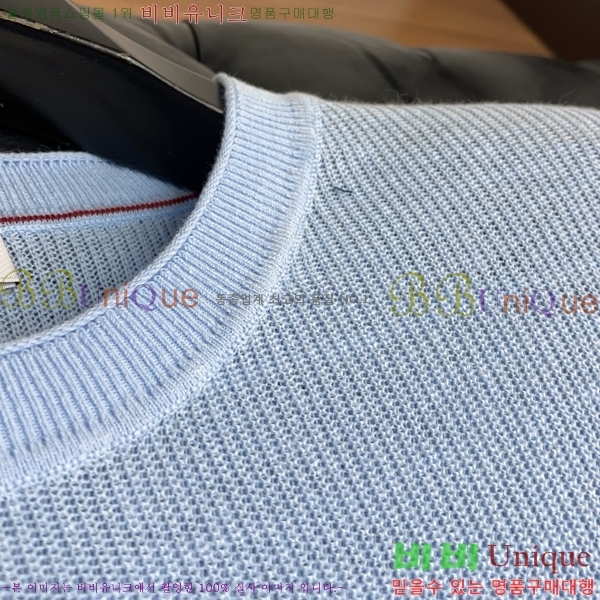 ���� ���ڷ� ��ġ�ڸ� ���� Ƽ���� BC7254721-3