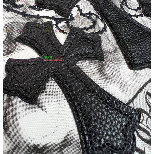 ���� ũ������ ���� Ƽ���� CH814675-6