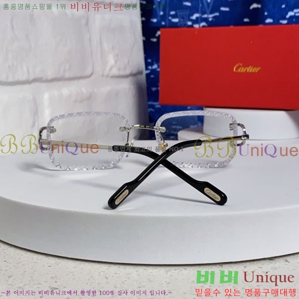 ��쿡 ���۶� CA497424-8