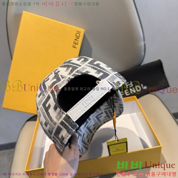 ��* ���� F1534676-3