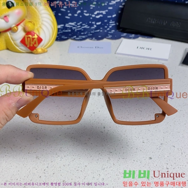 ��� ���۶� D10842837-4