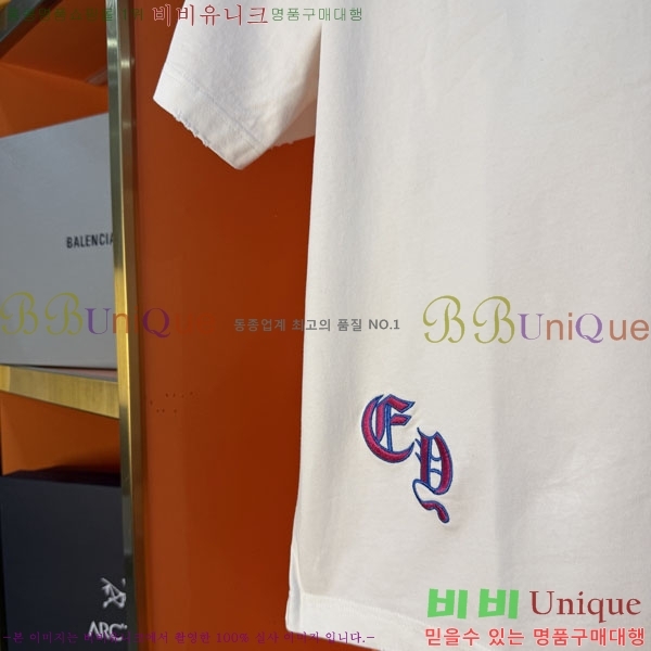 ���� ũ������ ���� Ƽ���� CH127701-1