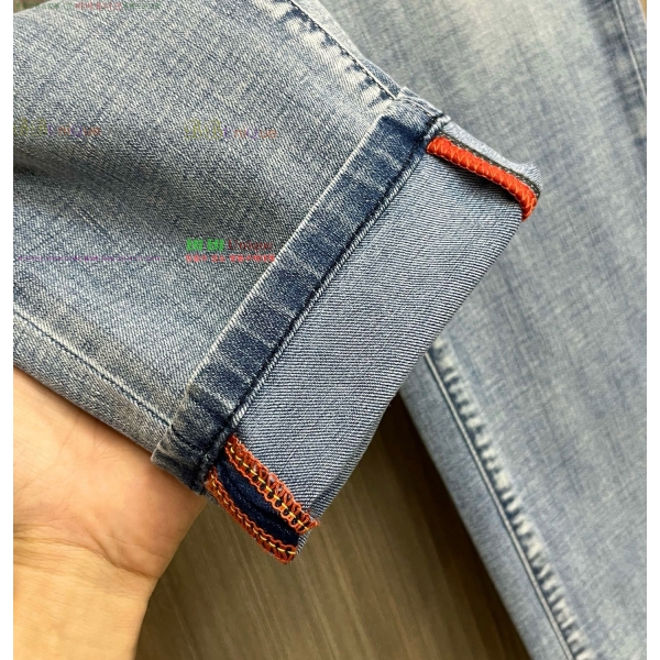 ���� ũ������ û���� CH176361