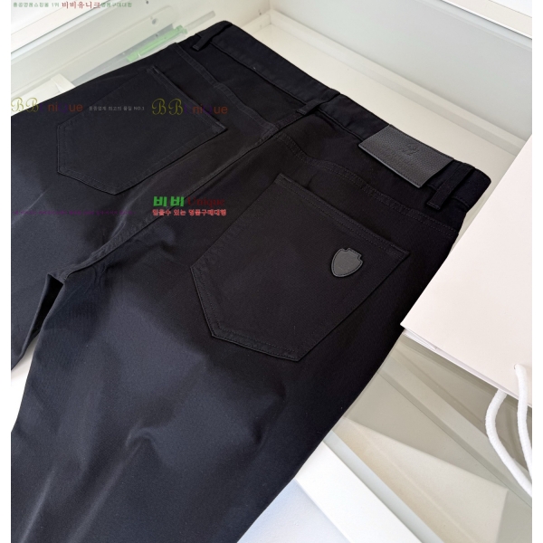 ���� ���ڷ� ��ġ�ڸ� ���� BC437659-2