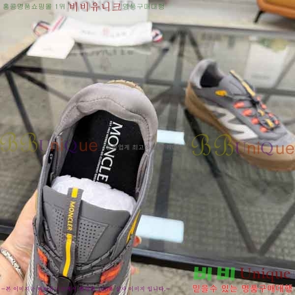 ���� ��**�� ����Ŀ�� 2M558032-3