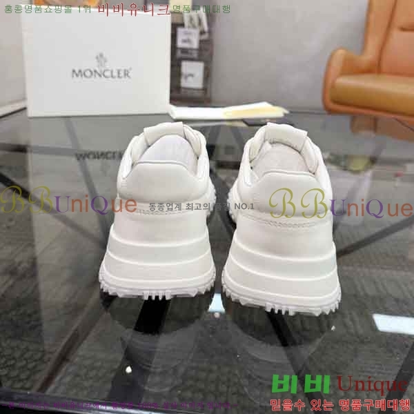���� ��**�� ����Ŀ�� 2M550054-1