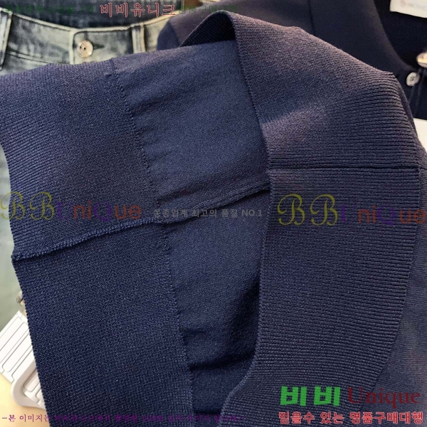 ���� ��**�� ī�� ���� Ƽ���� MO138675