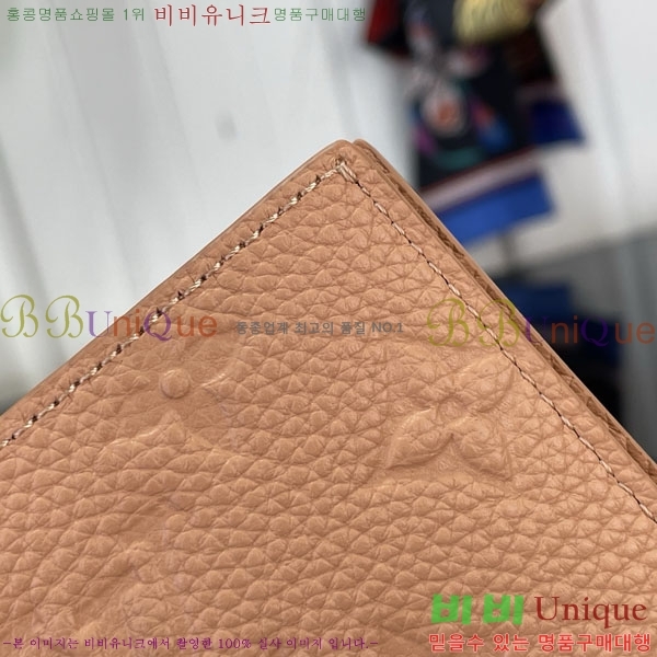#����*�� �н���Ʈ Ŀ�� M27677-103