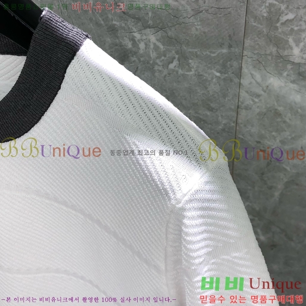 ���� ����� ���� Ƽ���� TB971638-6