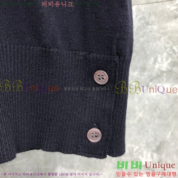 ���� ����� ī�� ����Ƽ TB971642-4