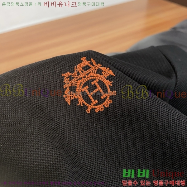 ���� �����޽� ī�� ���� Ƽ���� HE576384-1