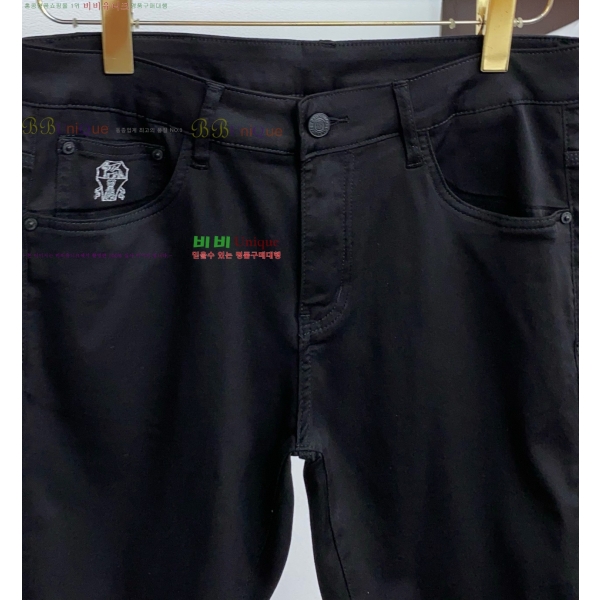 ���� ���ڷ� ��ġ�ڸ� û���� BC247563-1