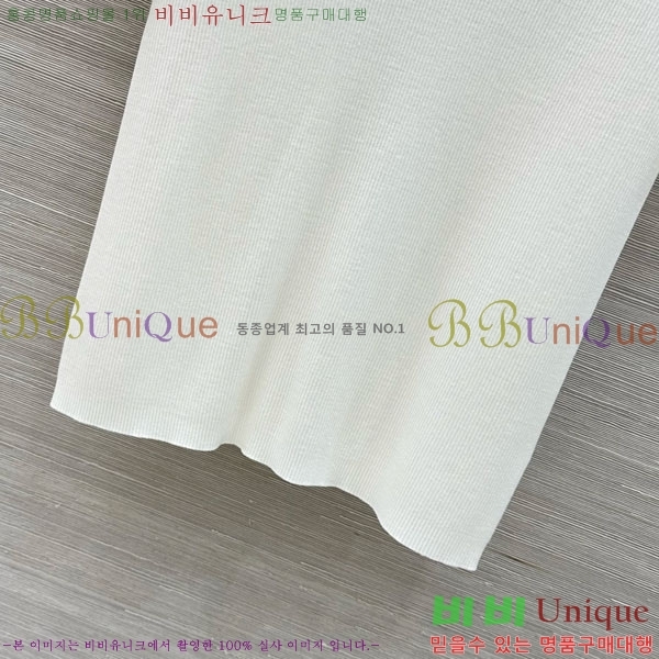 ���� ���ڷ� ��ġ�ڸ� ������ ���� Ƽ���� BC334507-13