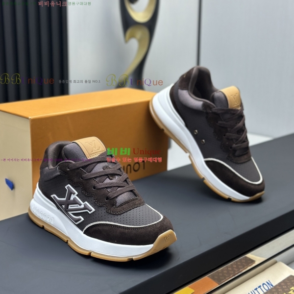 ���� ����*�� Ŭ���� ����Ŀ�� 40LT265821-8