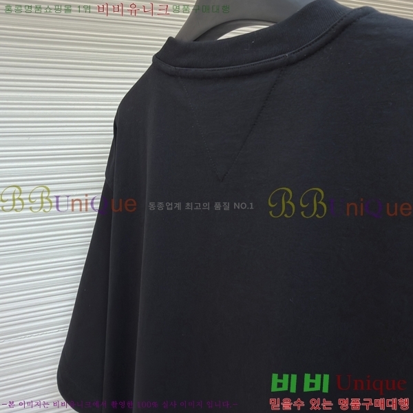 ���� ���װ�����Ÿ ������ Ƽ���� 31BV2652813-2
