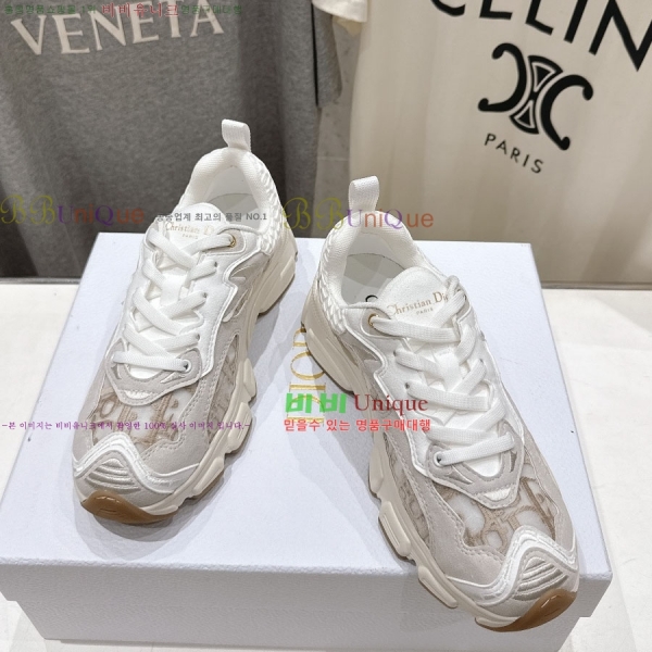 ���� ��� ���̺� ����Ŀ�� 42DR2652937-1