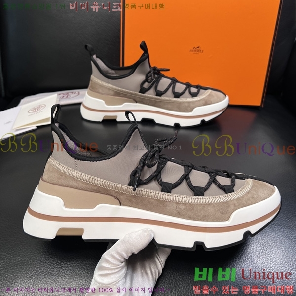 ���� �����޽� �ȭ H3E1180-1
