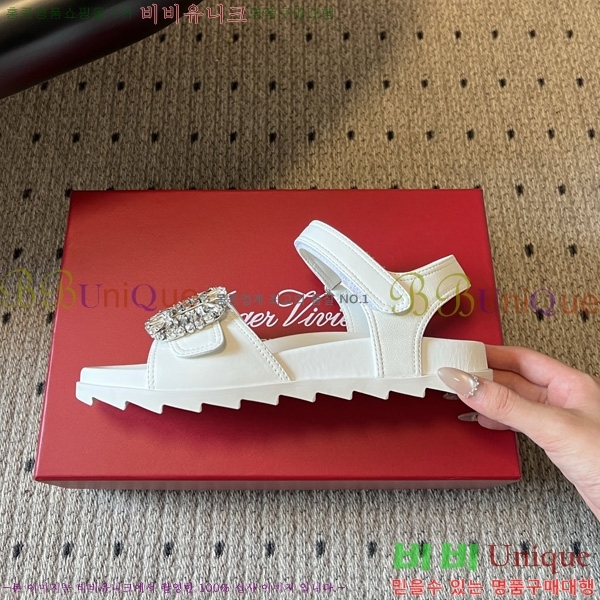 ������*�� ���� RV112801