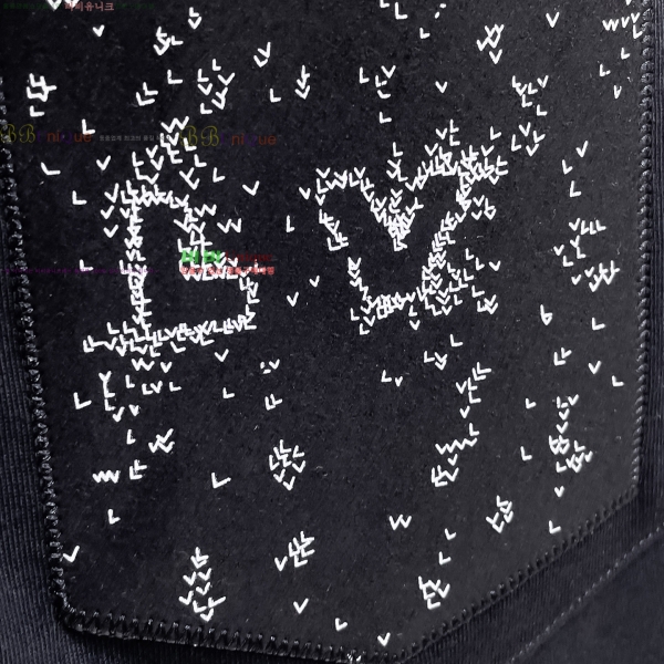 ���� ����*�� ĳ�־� �ݹ��� 18LV265161-1