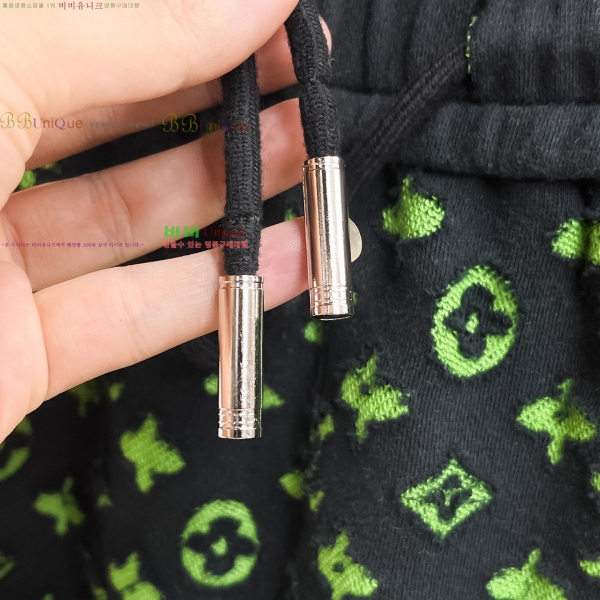 ���� ����*�� ĳ�־� �ݹ��� 18LV265163-3