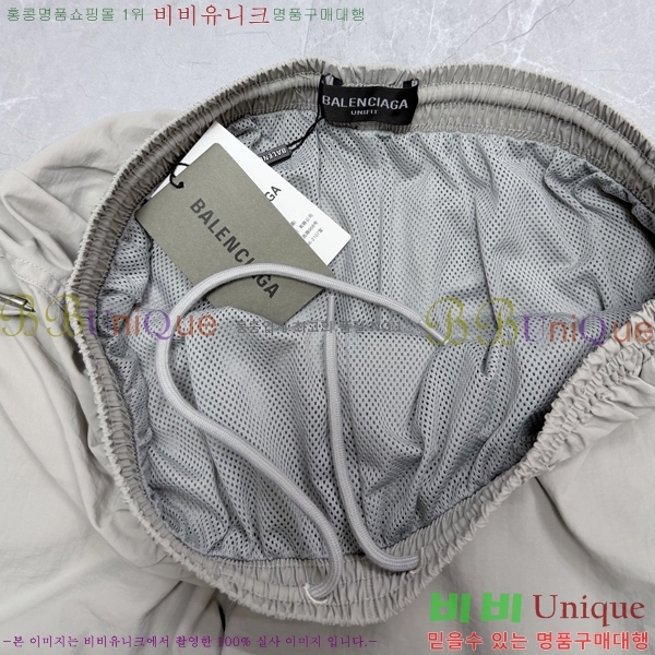 ���� �߷��þư� ĳ�־� �ݹ��� 22BL26893-2