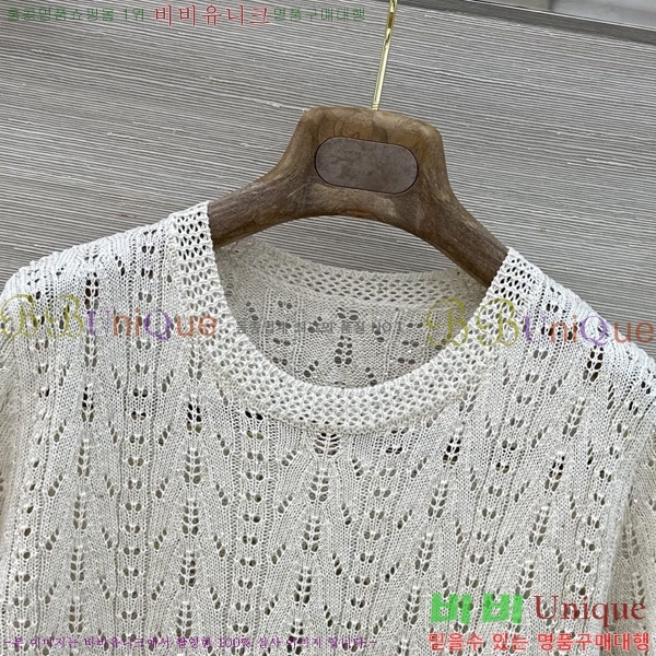 ���� ���ڷ� ��ġ�ڸ� ���� Ƽ���� BC3334630-2