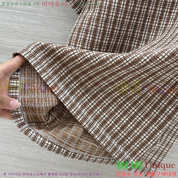 ���� �̿�̿� ī�� ����Ƽ MIU745745-9