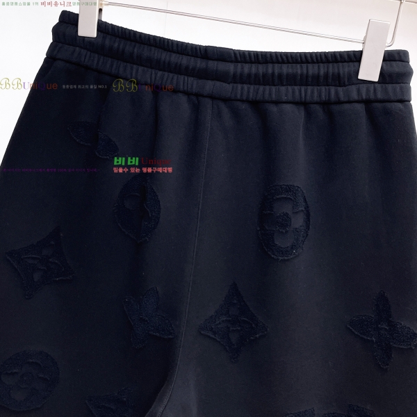 ���� ����*�� ĳ�־� �ݹ��� 18LV265165-4