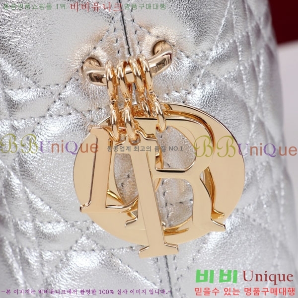 #��* �̴Ϲ� M1538-12