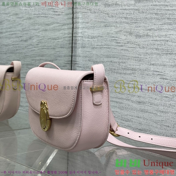#��* �޴޸��� �÷� �� �̵�� M3922-204