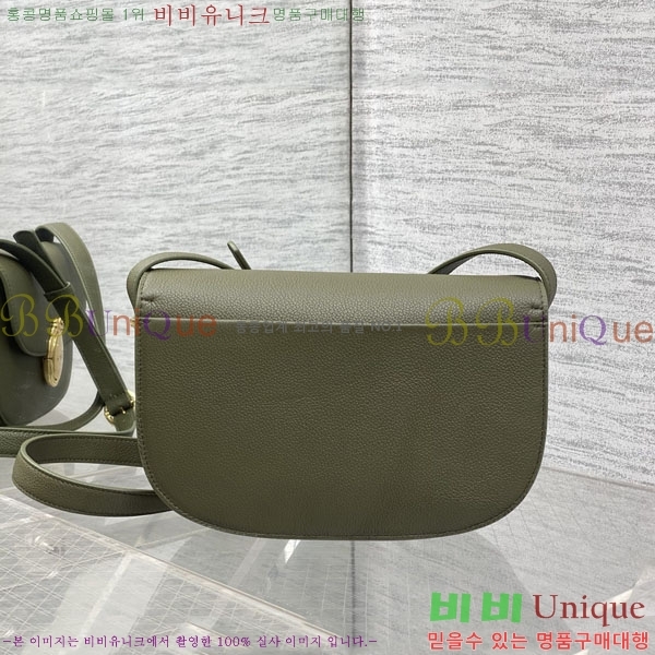 #��* �޴޸��� �÷� �� �̵�� M3922-207