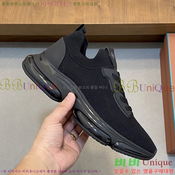 ���� �η�**�� ����Ŀ�� LP666054