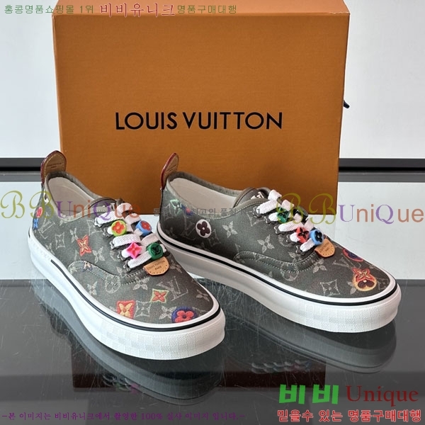 �ְ��� ���� ���̺��� Louis Vuitton �� Vans ����Ŀ�� LV028991-13