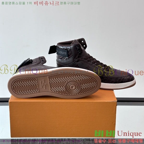 �ְ��� ���� ���̺��� ����Ŀ�� LV08562342-4